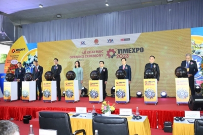 can-dien-tu-camry-sieu-mong-hoa-tiet-hoa-van-eb-9301-s109