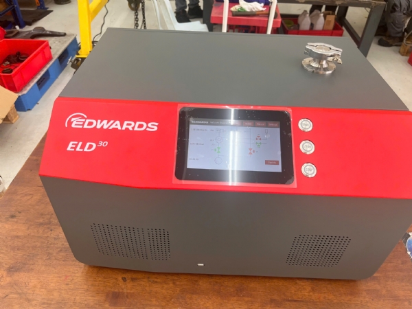 Máy kiểm tra rò rỉ chân không giá rẻ Edwards ELD30 WET – Máy dò rò rỉ Helium chính xác cao